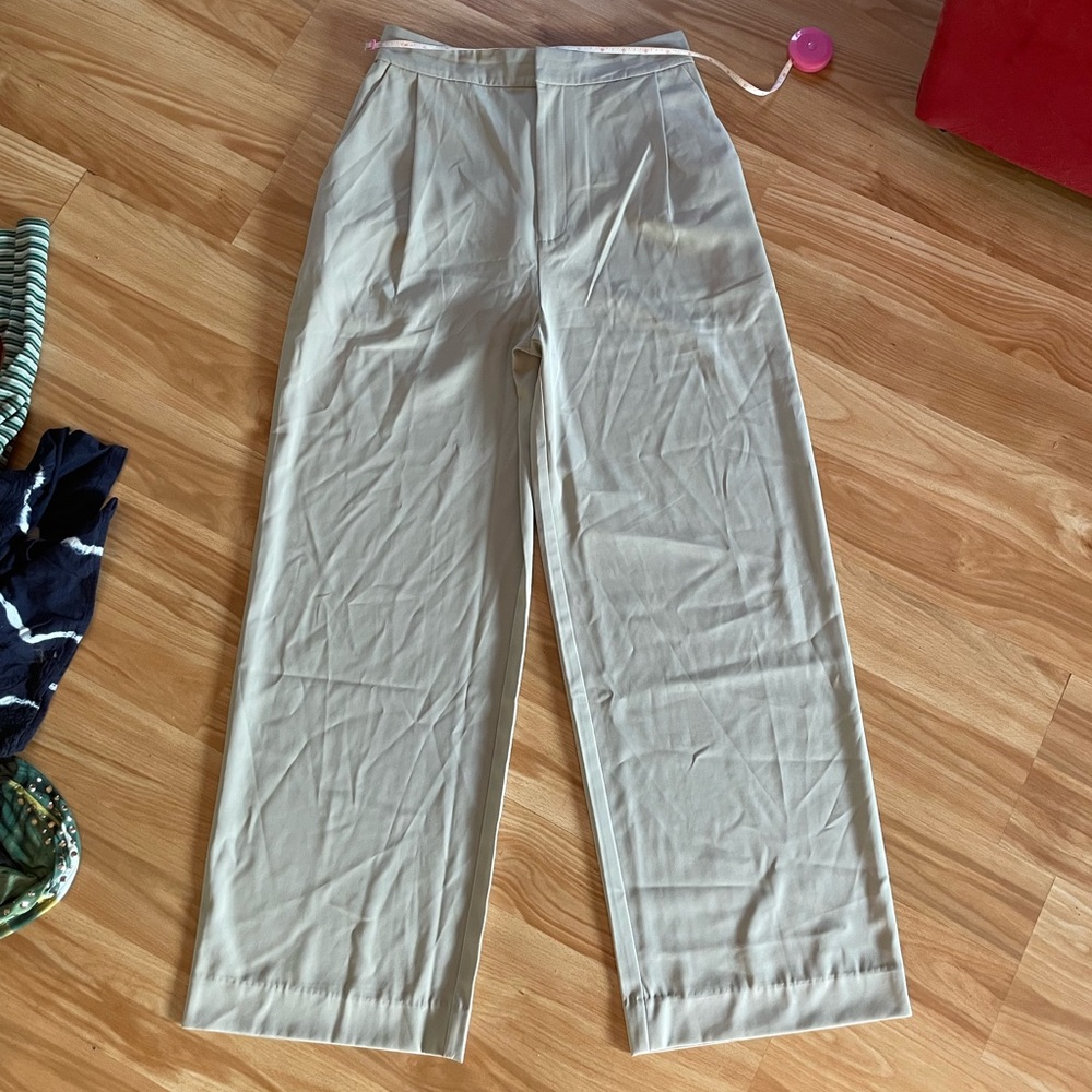 Super Cute Modern Citizen Pleated Wide Leg Pants - Beige - Sz M